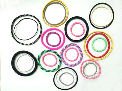 橡皮筋設(shè)備廠家：天然橡膠有哪些種類與型號？