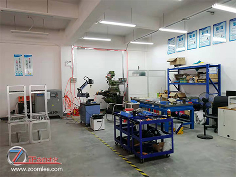 橡皮筋粘膠機(jī)廠家告訴您什么是橡皮筋橡膠增塑