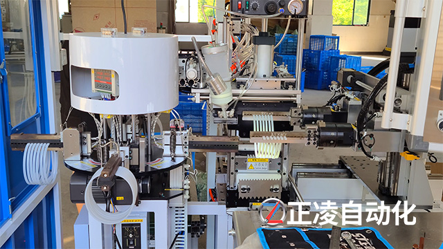 1人替代8人？算算正凌全自動(dòng)密封圈粘接機(jī)為你省下多少人工成本