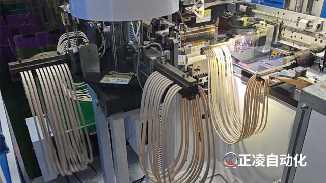 數(shù)字說話：時(shí)產(chǎn)4000條！正凌全自動(dòng)密封圈粘接機(jī)助你輕松達(dá)成日產(chǎn)8萬+目標(biāo)！